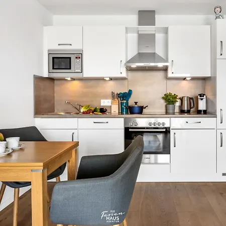 Evi's Hafenblick Apartment
